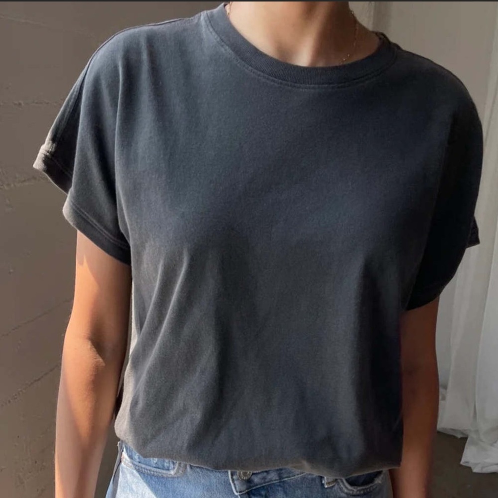 NEW Le Bon Shoppe Ease Tee, Vintage Black